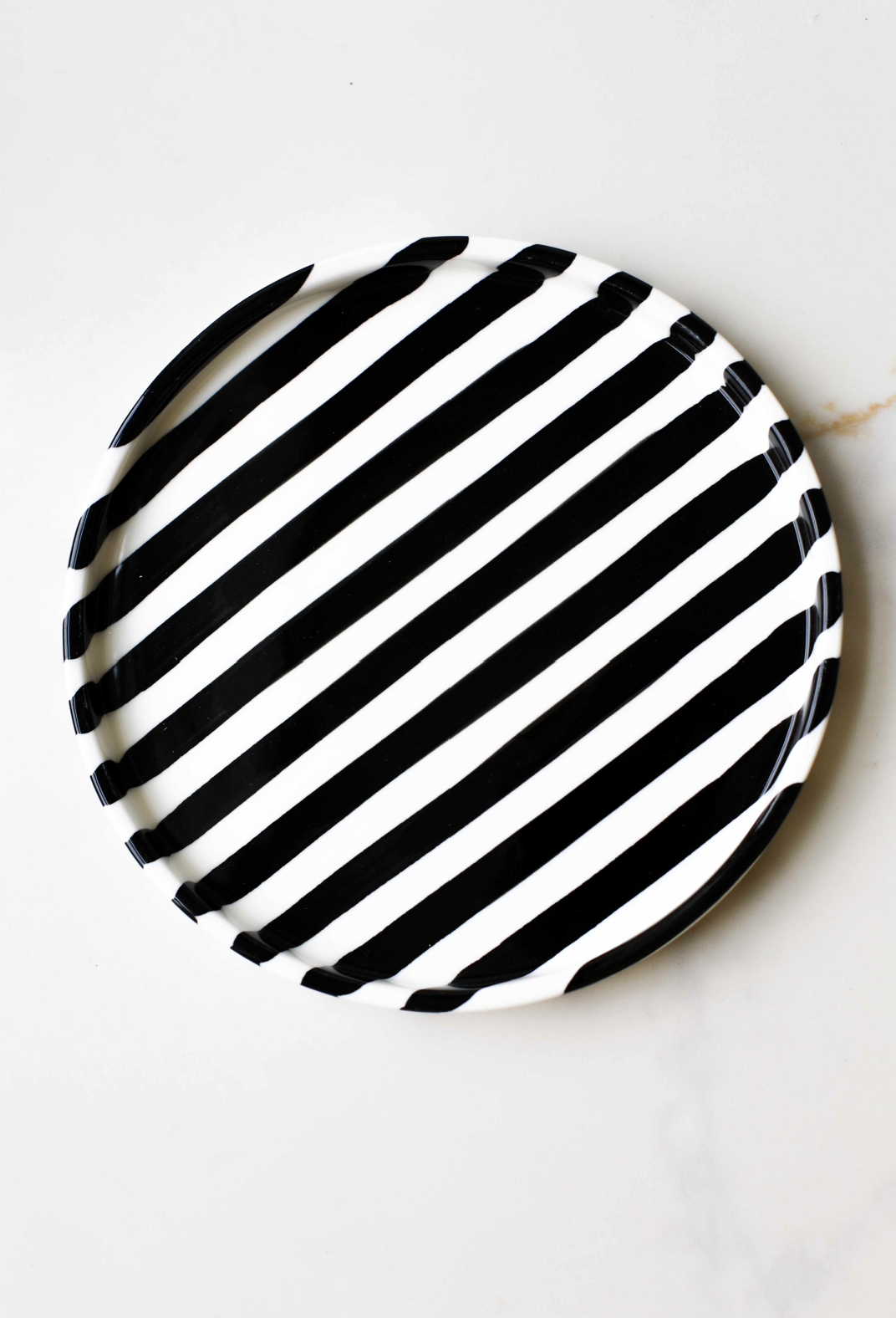 Simple Striped Ceramic Plate