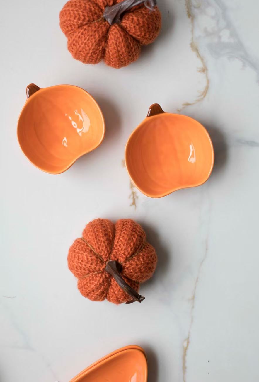 Orange Pumpkin Pinch Bowl