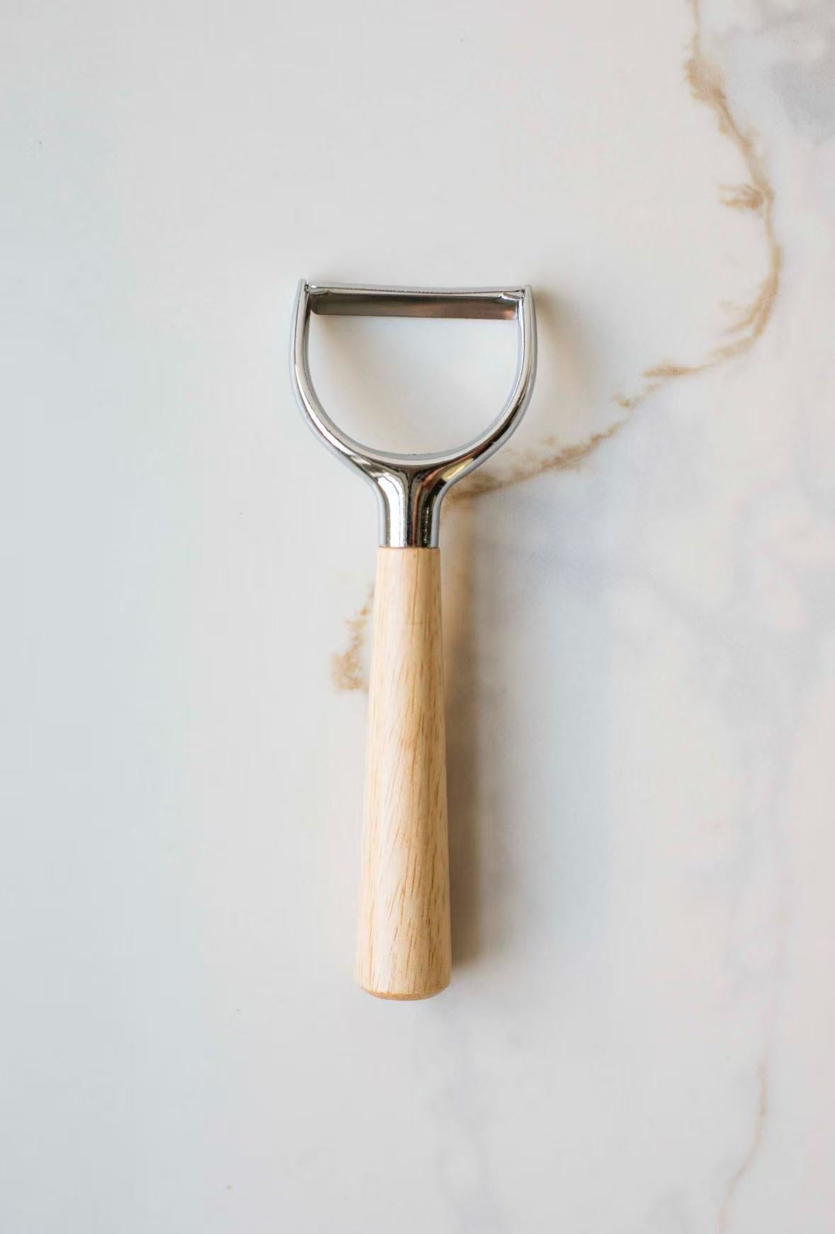 Wooden Handled Peeler