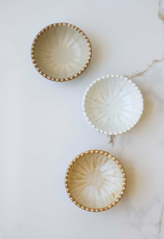 Ruffled Edge Ceramic Pinch Bowls
