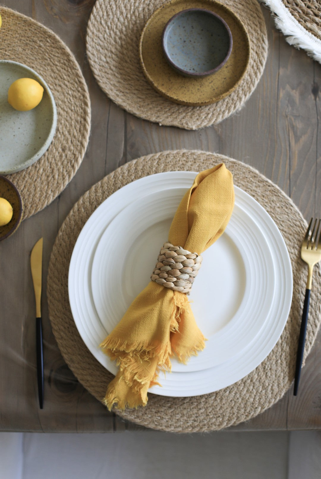 Farmhouse Simple Jute Charger