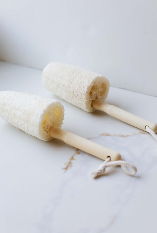 Natural Loofah Cleaning Brush with Wooden Handle