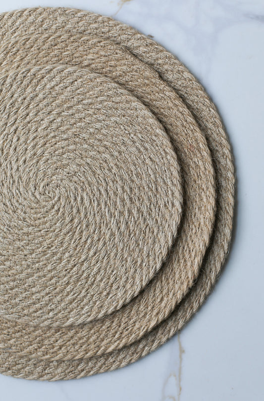 Farmhouse Simple Jute Charger