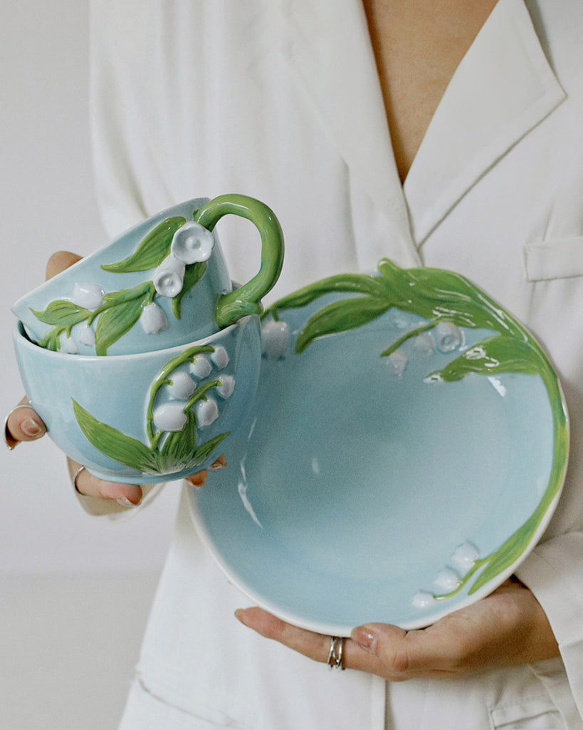 Embossed Lily of the Valley Dinnerware