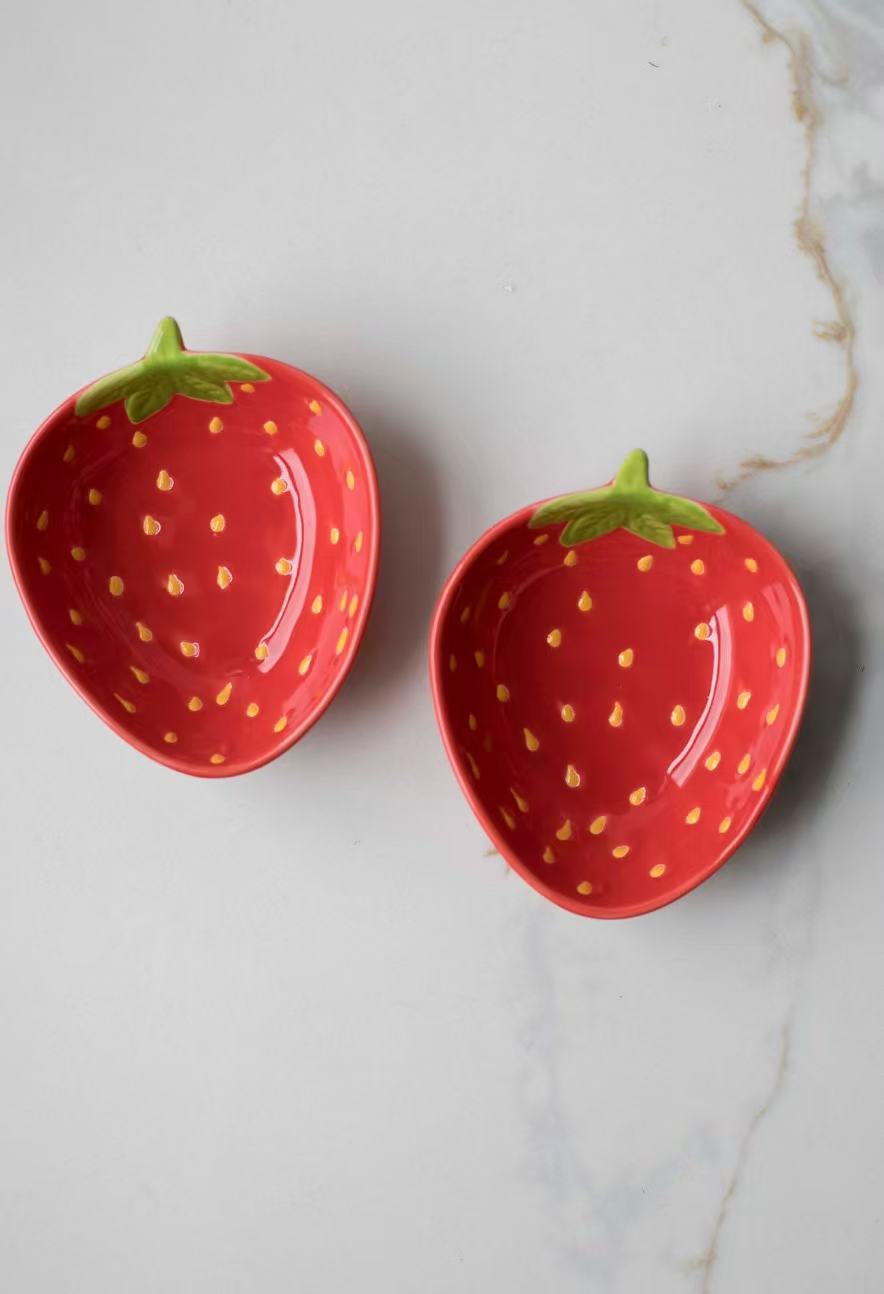 Strwbery Plates Mini Strawberry Plate – FODORY.com