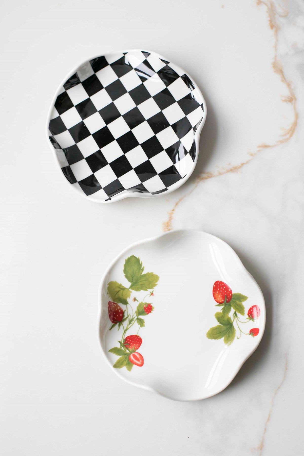 Wavy Spoon Rest Decoration Plate
