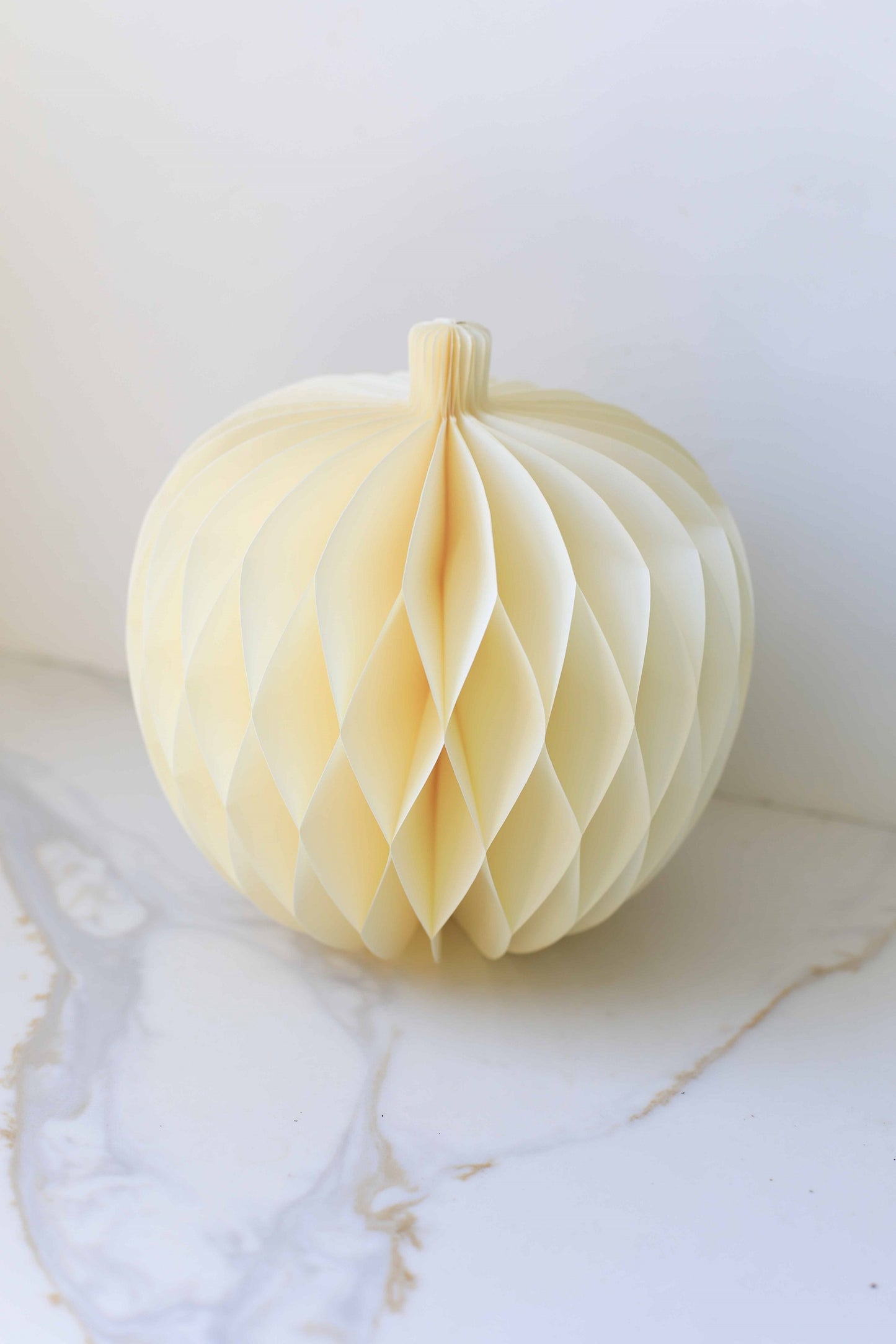 Honeycomb Paper Pumpkins – Halloween & Fall Decoration