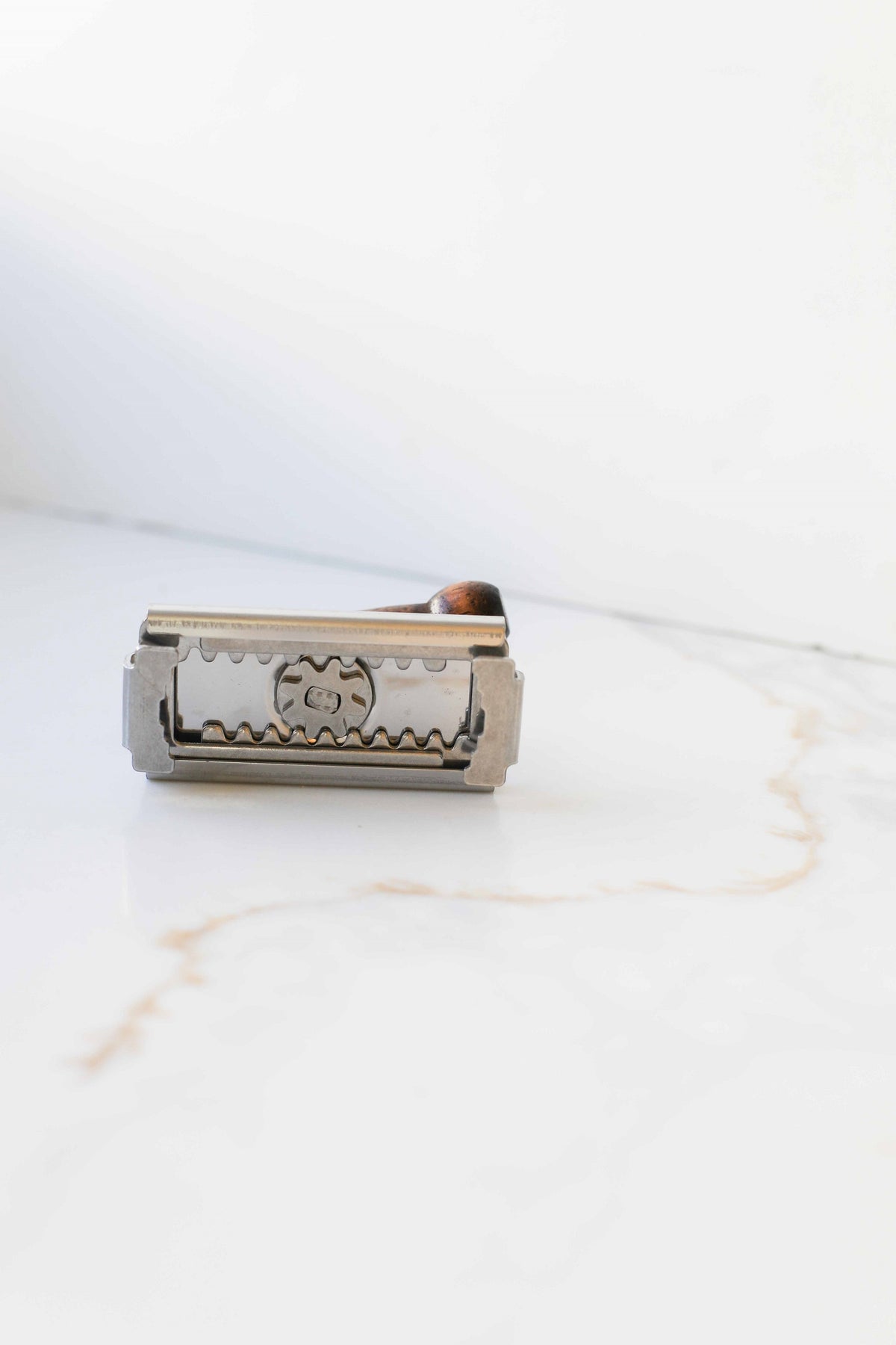 Adjustable Wood Handle Jar Opener