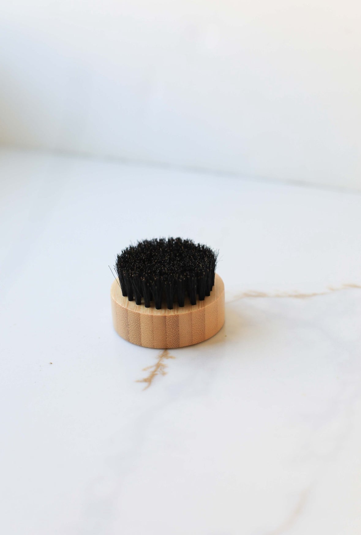 Round Bamboo Beard Brush