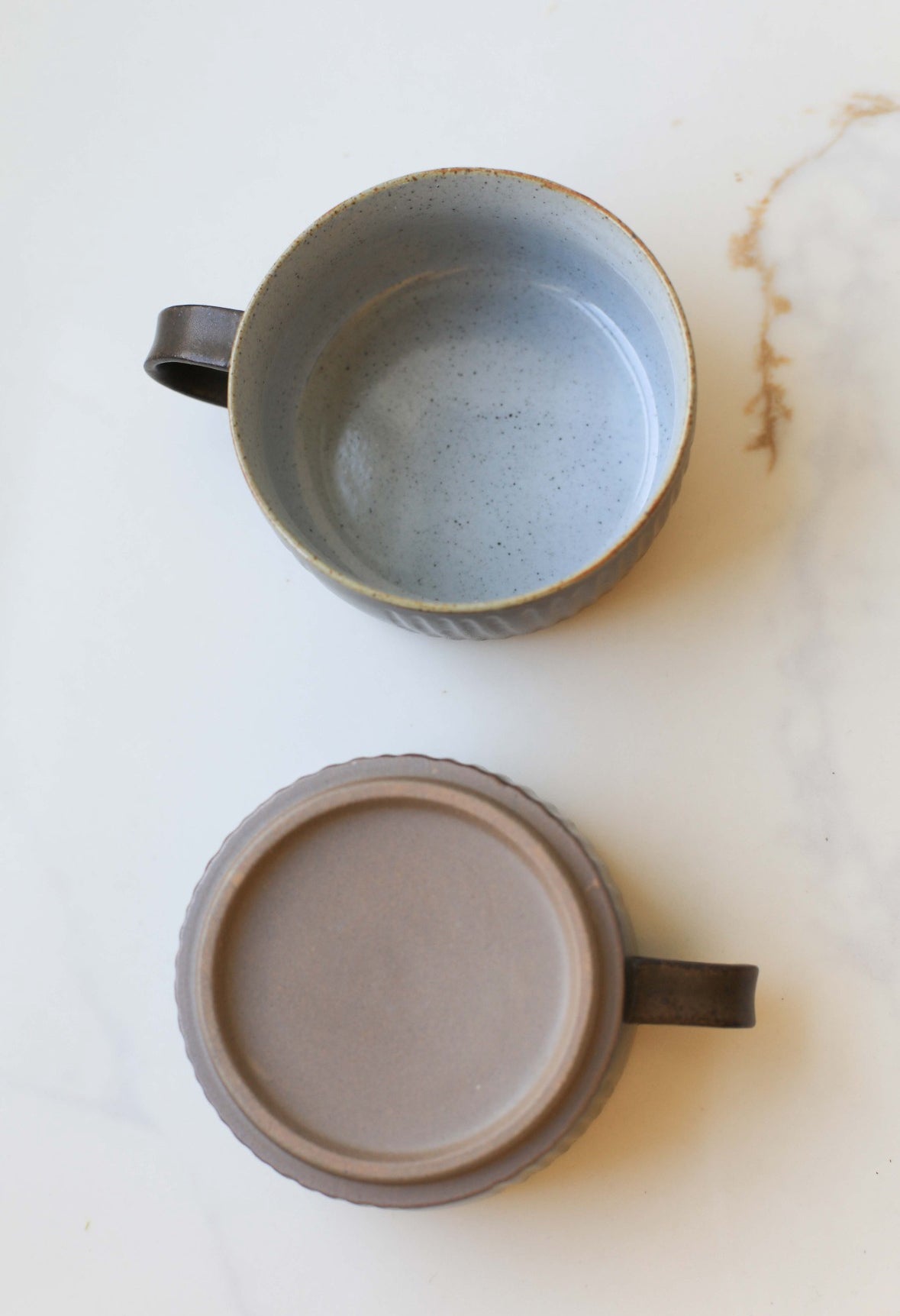 Ribbed Ceramic Coffee Mug