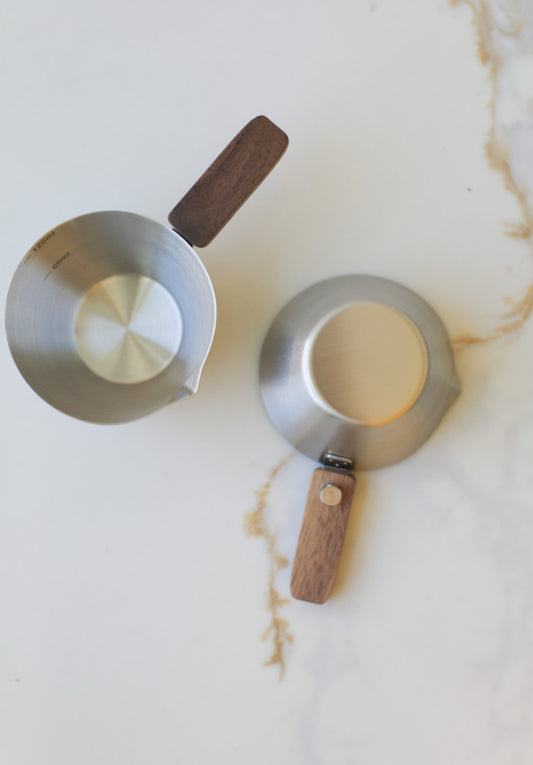 Minimalist Measuring Cup