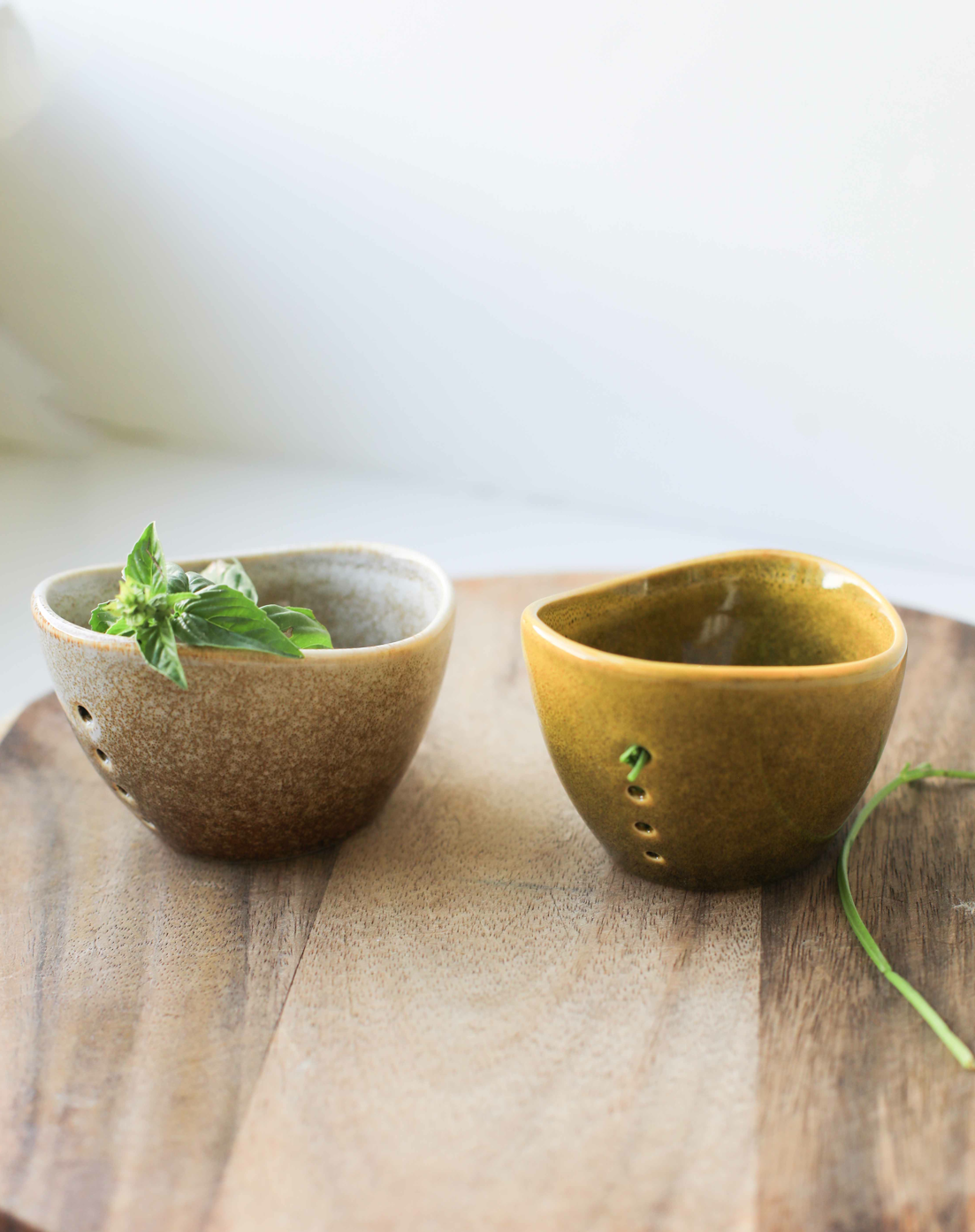 Ceramic Herb Stripper Bowl