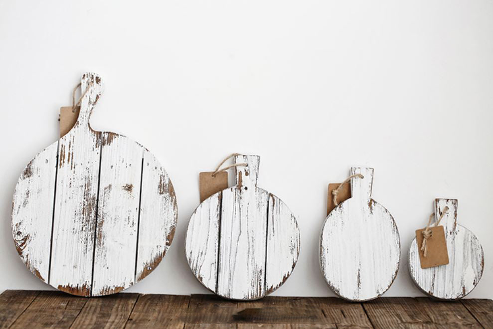 Distressed Shabby Chic White Round Decorative Boards