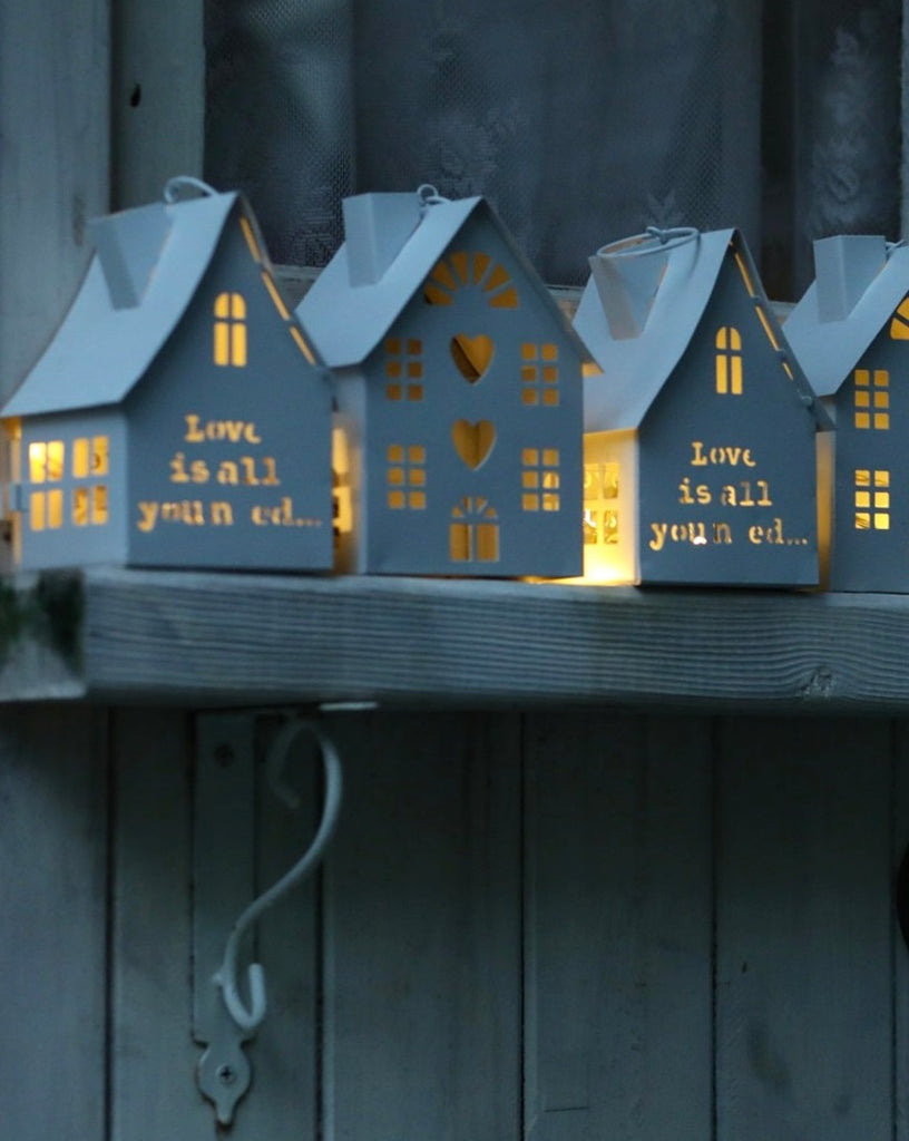 White House Village Metal Candle Holder