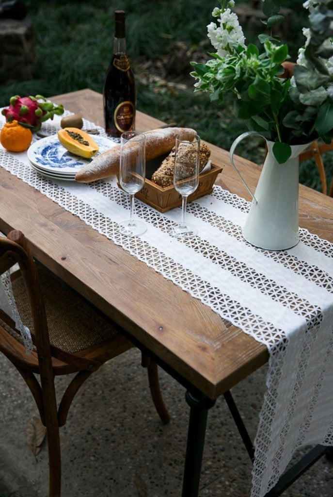 lace table runners