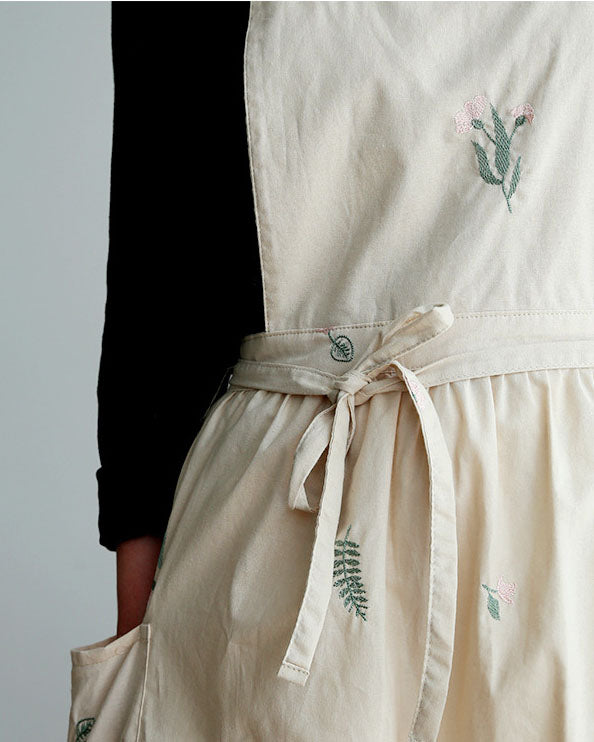 Country Style Simple Leaves Aprons